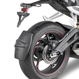 Kit Givi pour monter le garde boue RM01/RM02 pour TRIUMPH STREET TRIPLE 765 / R / RS 17-20